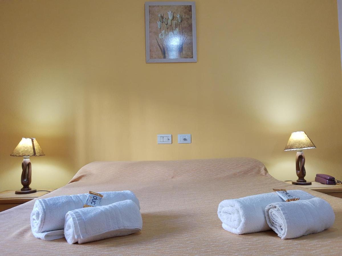 Hotel Brisas Villa Carlos Paz Zewnętrze zdjęcie